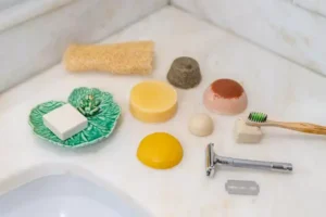 Produtos de higiene sem plástico para montar um banheiro mais sustentável